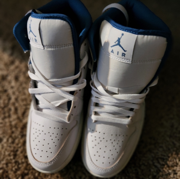 Nike Air Jordan 1 Size 9 Mid SE White/Sail/Industrial Blue FN5215 141 Men New - Picture 10 of 11